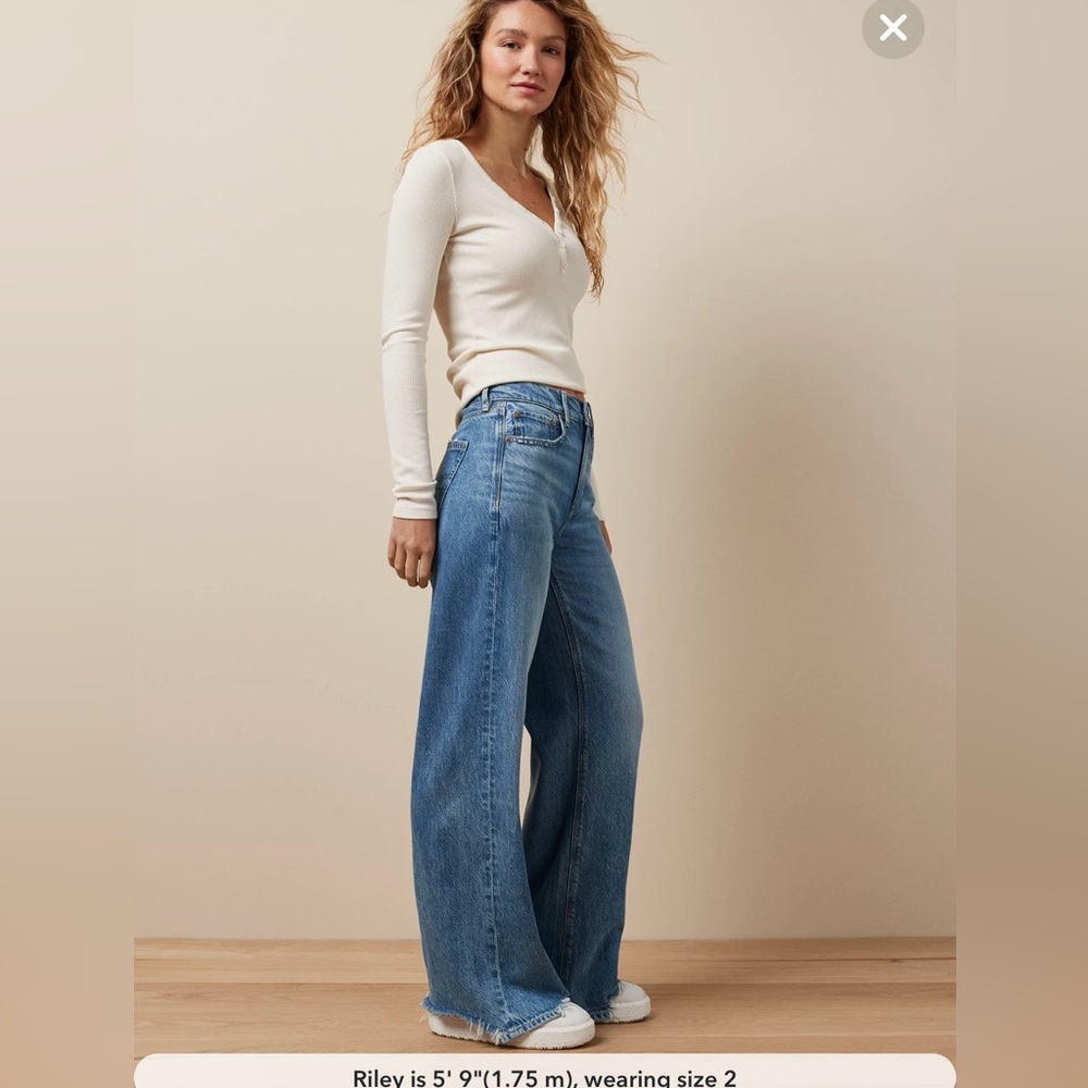 American eagle super high rise stretch worn twice